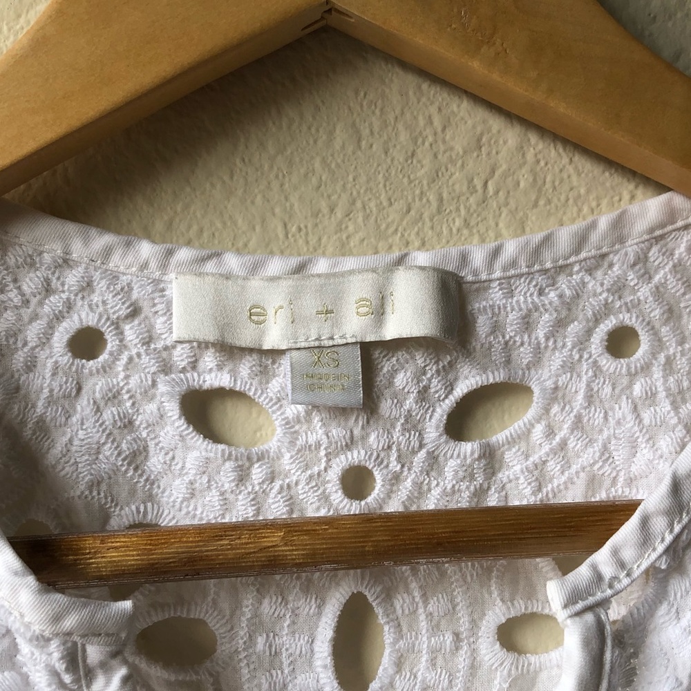 Eri + Ali Rodin Eyelet White Blouse - XS - Picture 15 of 15